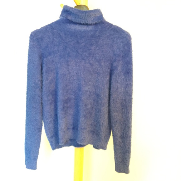 Halogen Fuzzy Sweater - Picture 6 of 14